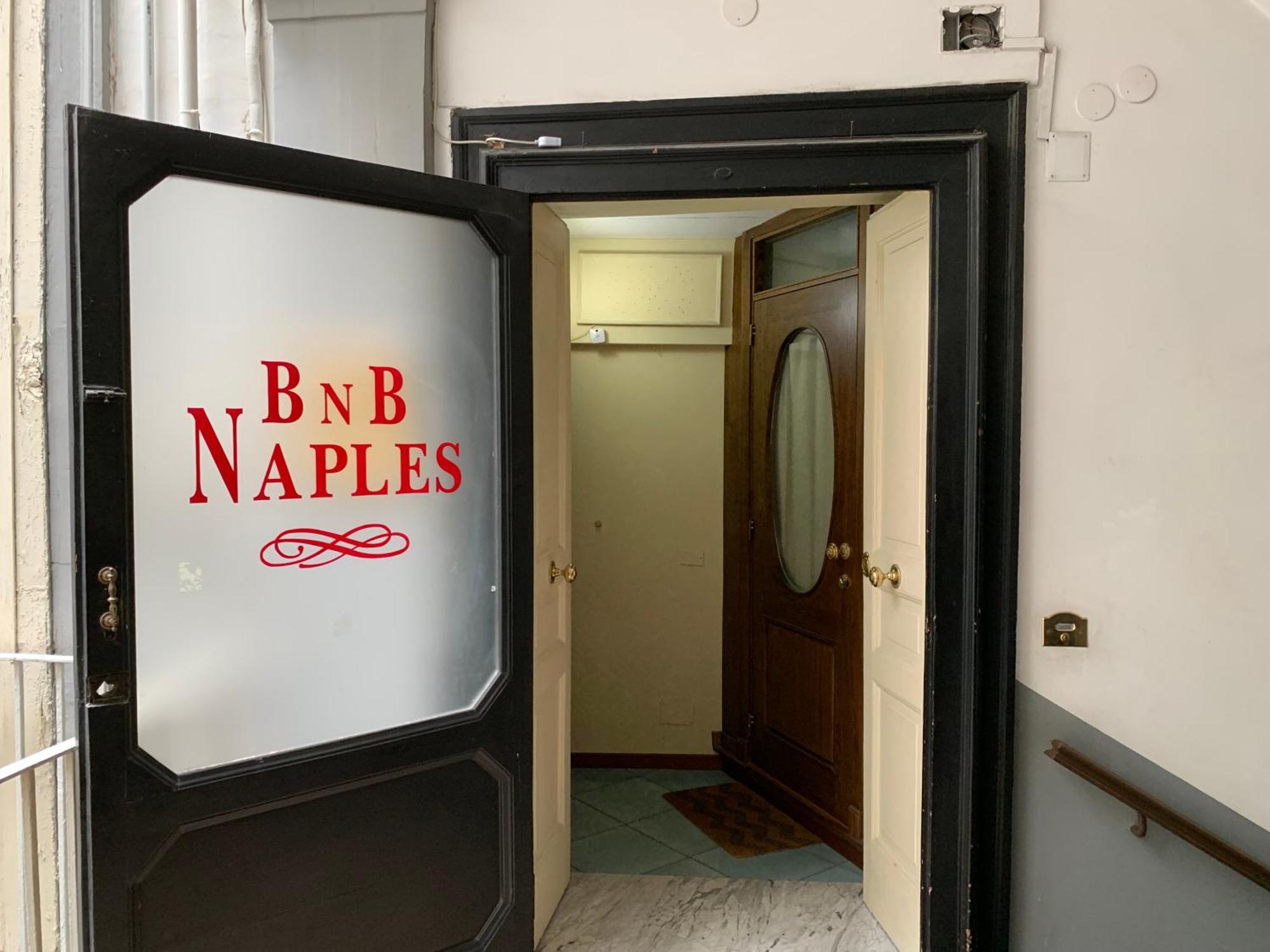 Bnb Неаполь Екстер'єр фото